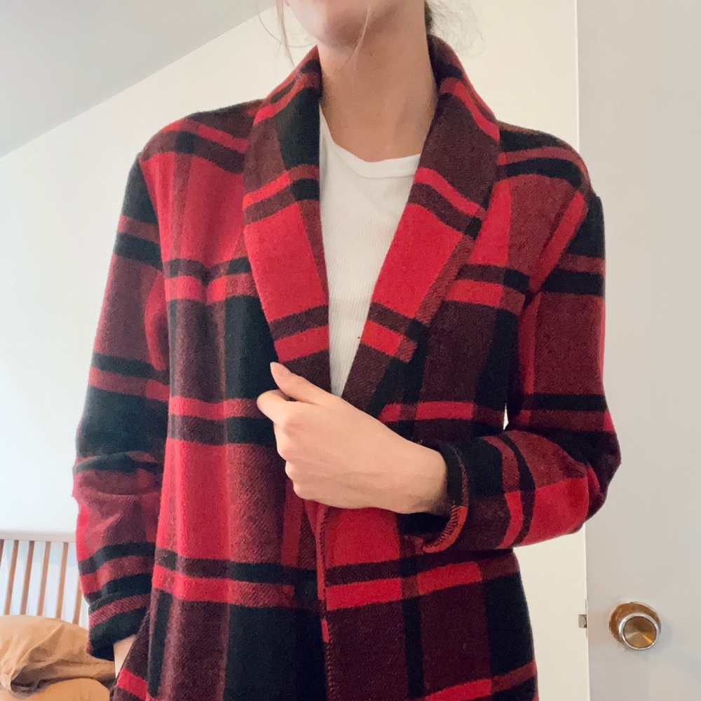 Red plaid jacket - Picture 2 of 3